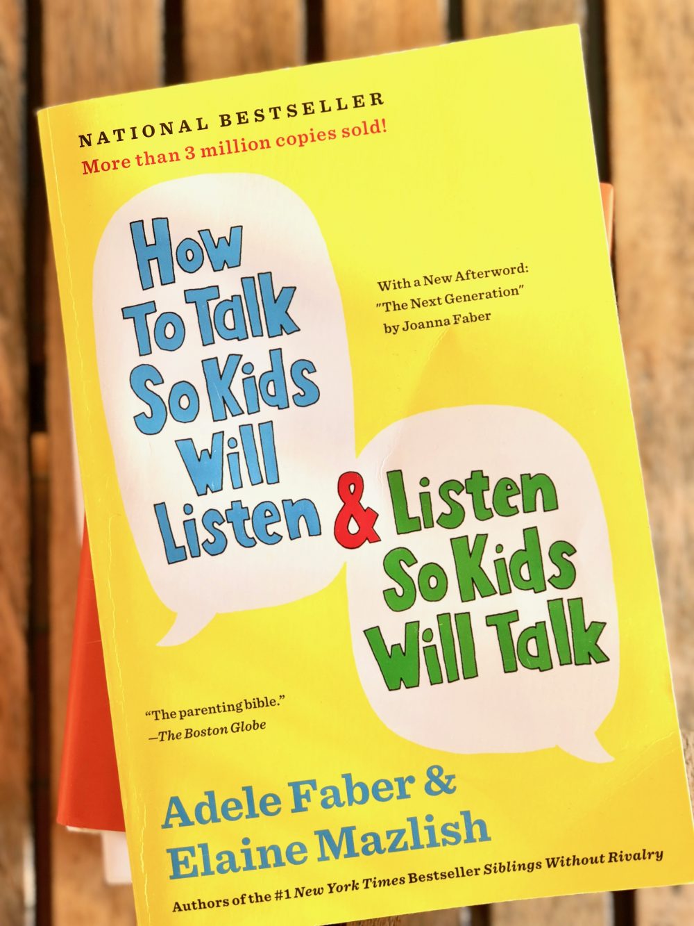 Come parlare perché i ragazzi ti ascoltino e come ascoltare perché